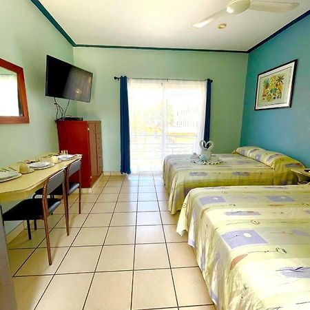 רינקון דה גוויאביטוס Hotel Terraza Inn מראה חיצוני תמונה